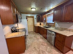 335 N Peachtree Ave in Cookeville, TN - Building Photo - Building Photo