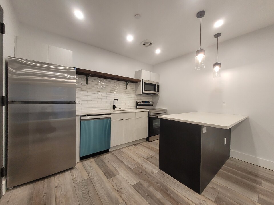 1334 Bushwick Ave, Unit 3F in Brooklyn, NY - Building Photo
