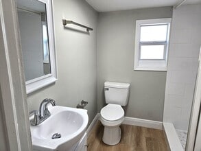 11-19 W Eagle Ave in Eagle Lake, FL - Building Photo - Building Photo