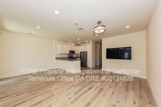 41979 Rondo St in Murrieta, CA - Building Photo - Building Photo