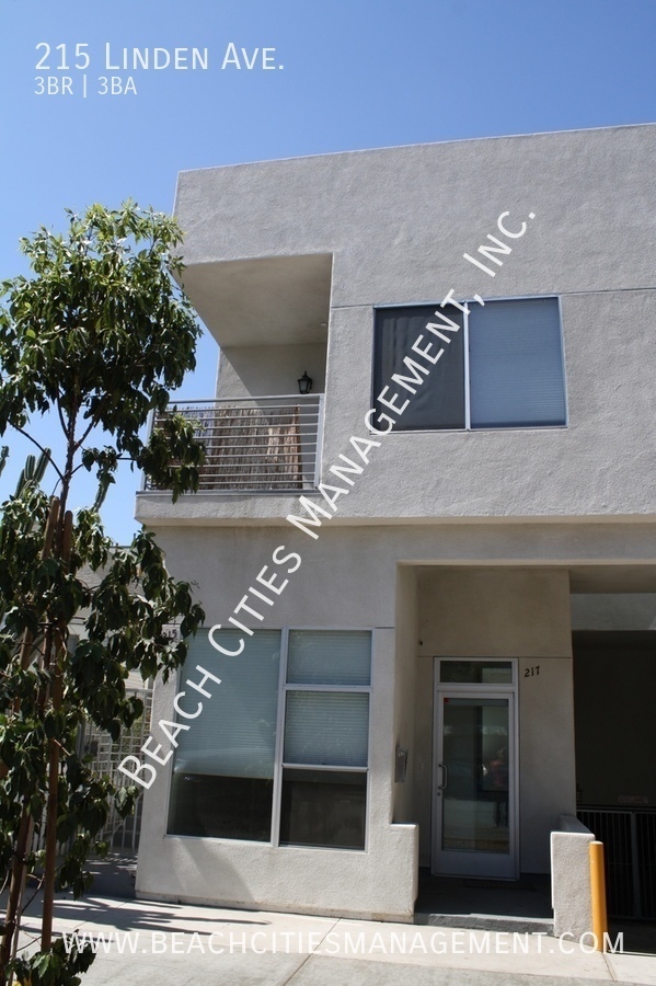 215 Linden Ave in Long Beach, CA - Building Photo - Building Photo