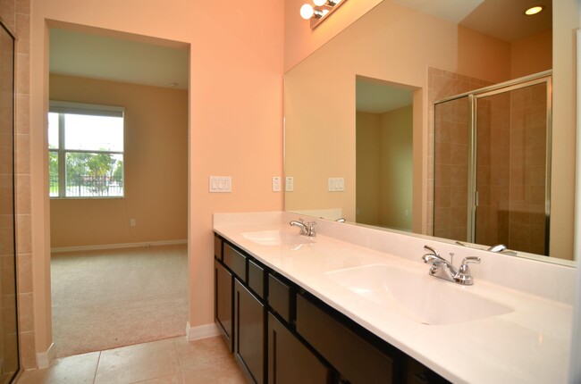 5380 Caramella Dr in Orlando, FL - Building Photo - Building Photo