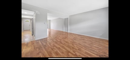 936 Cardiff Ct in Schaumburg, IL - Building Photo - Building Photo