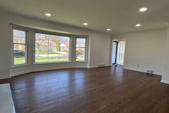 2194 Dorchester Rd in Birmingham, MI - Building Photo - Building Photo