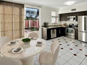 8715 SW 152nd Ave in Miami, FL - Building Photo - Building Photo