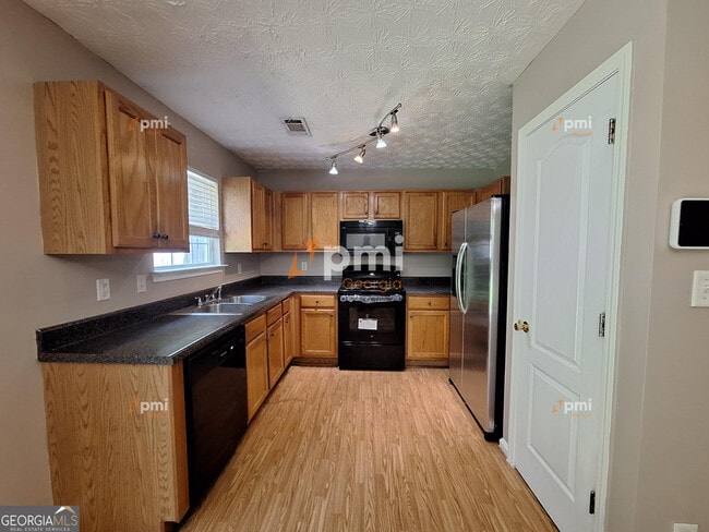 636 Georgetown Ct in Jonesboro, GA - Building Photo - Building Photo