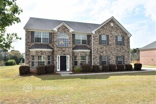 65 Muirfield Dr in Covington, GA - Building Photo