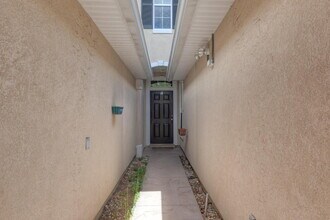 459 Sherwood Oaks Dr in Orange Park, FL - Foto de edificio - Building Photo