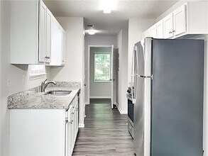 244 Hale Haven Dr in Douglasville, GA - Building Photo - Building Photo