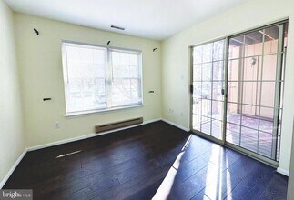 14 Rain Flower Path in Sparks Glencoe, MD - Building Photo - Building Photo