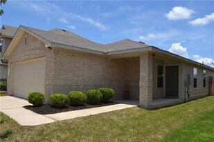 108 Karen Hill Pl in Manchaca, TX - Building Photo