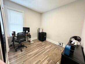 44 Crescent Ave, Unit 1T in Boston, MA - Foto de edificio - Building Photo