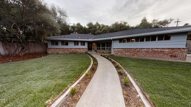8400 Ascolano Ave in Fair Oaks, CA - Building Photo - Building Photo