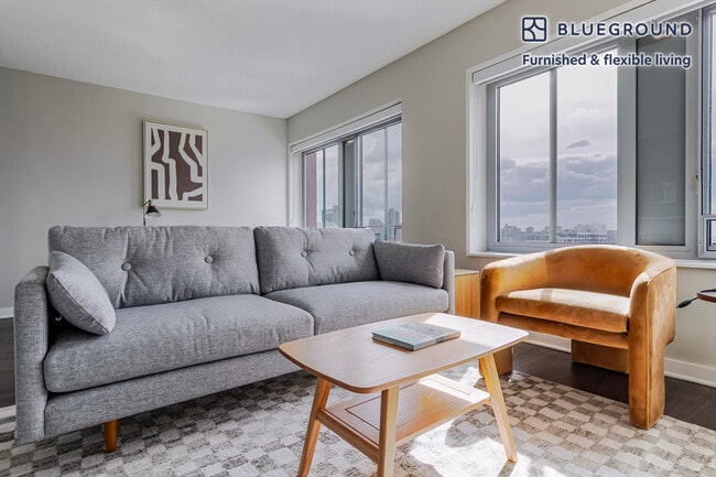 property at 121 W Chestnut St
