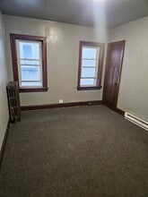 4325 W Burleigh St in Milwaukee, WI - Building Photo - Building Photo