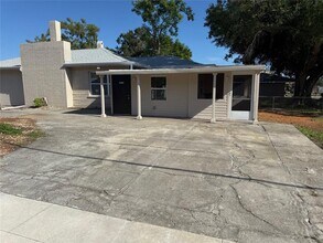 1207 30th Ave E in Bradenton, FL - Building Photo - Building Photo