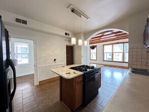 1456 W Augusta Blvd, Unit J07P in Chicago, IL - Building Photo - Building Photo