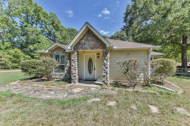 property at 6211 FM1374