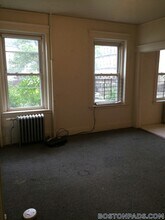 235 Park Dr, Unit 1 in Boston, MA - Building Photo - Building Photo