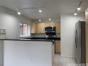 92-1143-1143 Panana St in Kapolei, HI - Building Photo - Building Photo