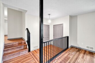 5902 Cumming Hwy in Canton, GA - Building Photo - Building Photo