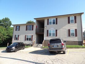 35 Ashwood Ct in Frankfort, KY - Building Photo