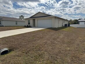 27101 N Twin Lakes Dr in Punta Gorda, FL - Building Photo - Building Photo