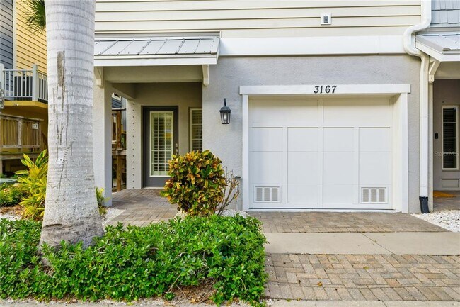 3167 Moorings Dr S in St. Petersburg, FL - Building Photo - Building Photo
