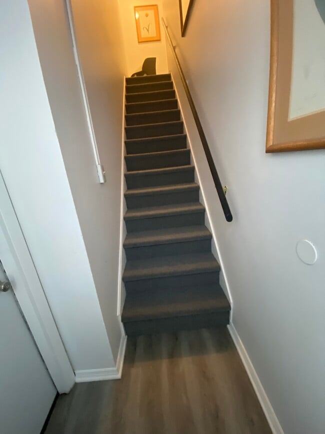 144 Farnsworth Ave, Unit Apt. 2 in Bordentown, NJ - Building Photo - Building Photo