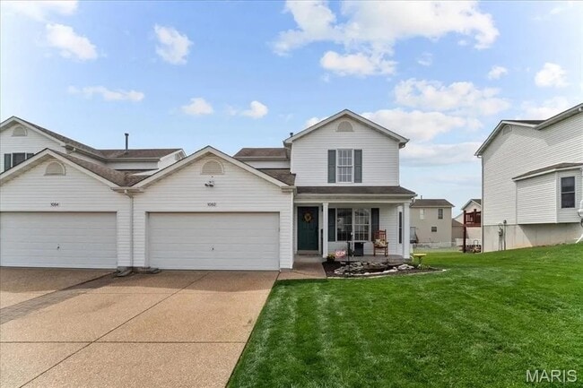 property at 1082 Chesterfield Dr