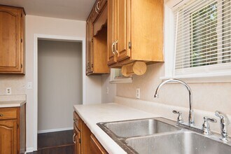 2838 Mitchell Pl-Unit -Stonehouse - Unit A in Decatur, GA - Building Photo - Building Photo