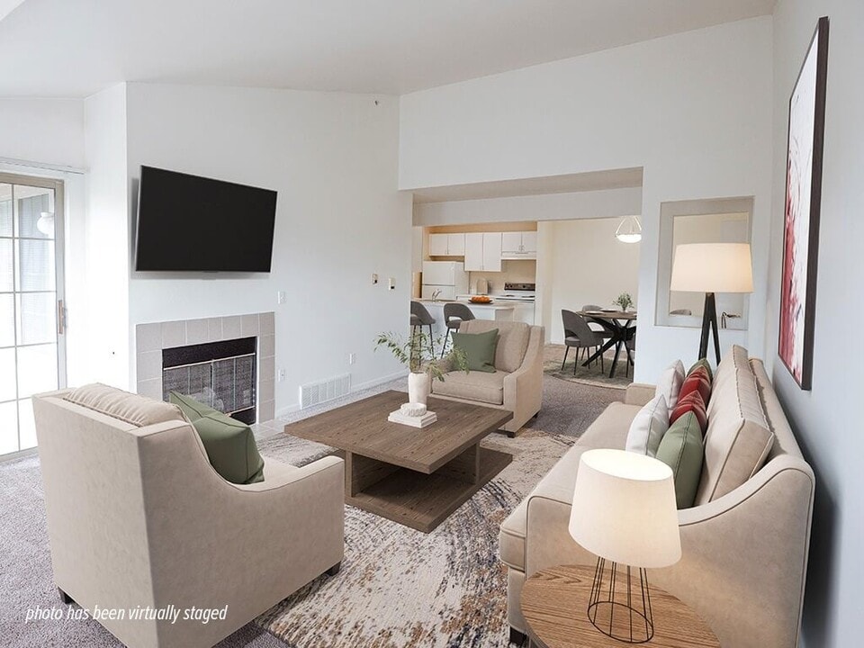 River Oaks in Grand Rapids, MI - Building Photo