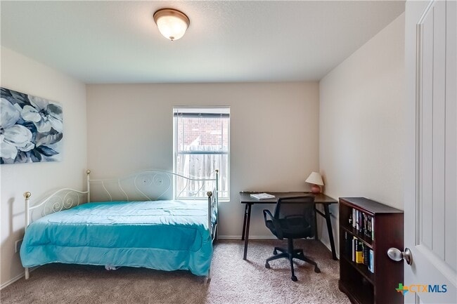 property at 5102 Screaming Eagle Cir