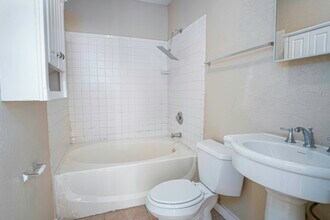 717 N Colorado St in San Antonio, TX - Building Photo - Building Photo