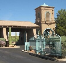 1012 W Vía Del Placio in Green Valley, AZ - Building Photo - Building Photo