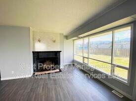 37 Kechika St in Kitimat, BC - Building Photo