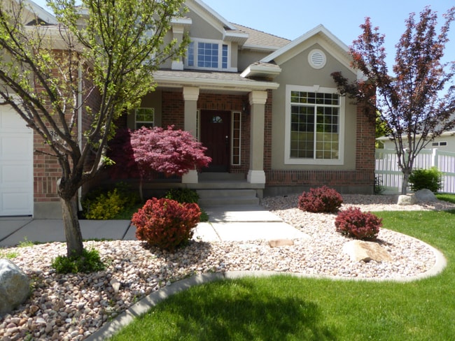 388 Draper Downs Dr in Draper, UT - Foto de edificio - Building Photo