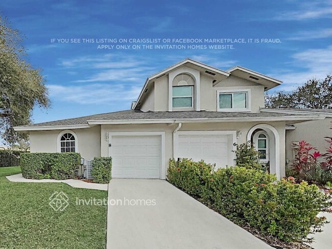 property at 8 Erwood Pl