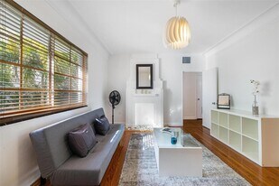 1610 Pennsylvania Ave in Miami Beach, FL - Building Photo