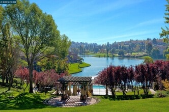30 Eagle Lake Pl in San Ramon, CA - Building Photo - Building Photo