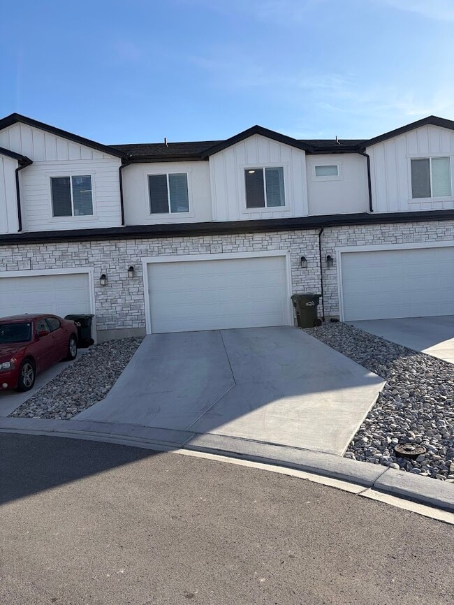 1162 N 550 W in Tooele, UT - Building Photo - Building Photo