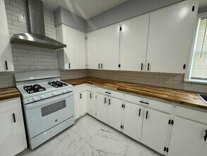 329 Pine Ridge Rd in Jackson, MS - Building Photo - Building Photo