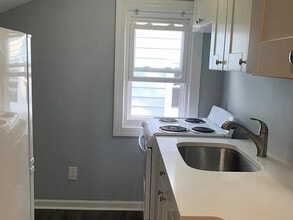 454 E 27th St in Paterson, NJ - Building Photo - Building Photo