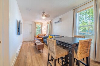 1036 Litch Ct in Reno, NV - Building Photo - Building Photo