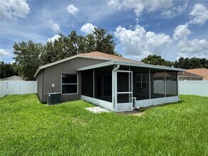 12827 Early Run Ln in Riverview, FL - Building Photo - Building Photo