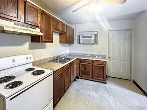 413 N Hawthorne St in Chattanooga, TN - Foto de edificio - Building Photo