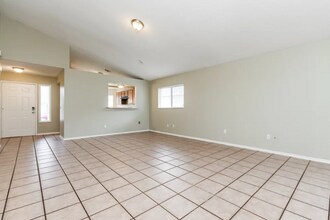 13039 Baltimore Woods Ln in Orlando, FL - Foto de edificio - Building Photo