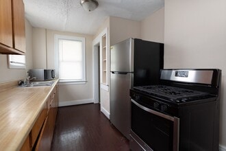 36 Kalama Ave in Madison Heights, MI - Building Photo - Building Photo