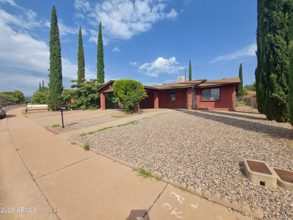 4939 E Evergreen Dr in Sierra Vista, AZ - Building Photo