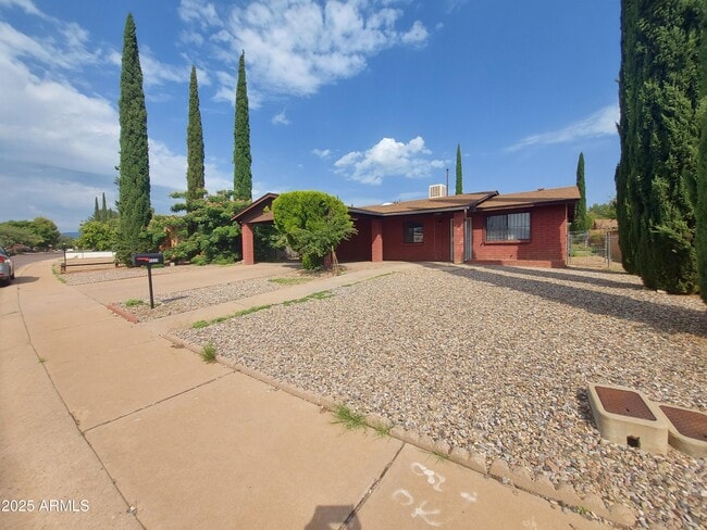 property at 4939 E Evergreen Dr